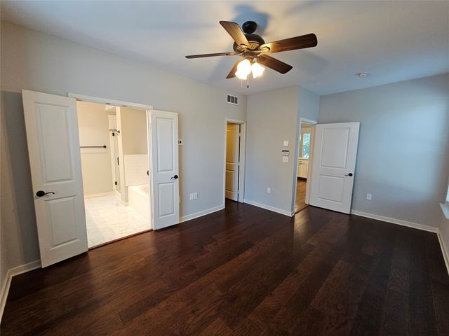 1872 Summit Avenue, Dallas, TX 75206