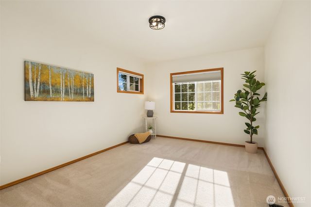 11007 W Lake Joy Drive NE, Carnation, WA 98014