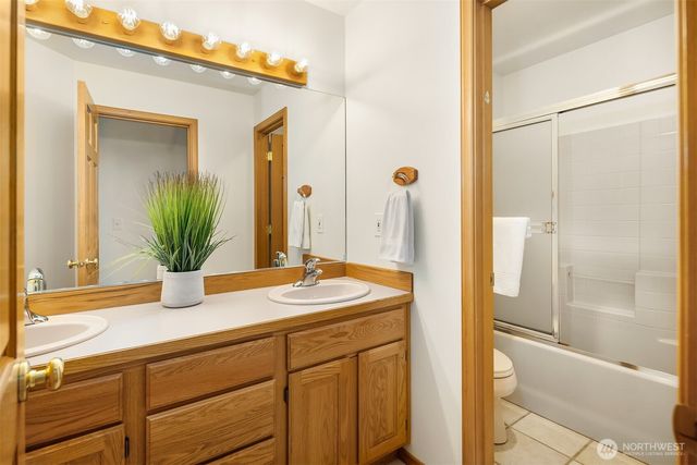 11007 W Lake Joy Drive NE, Carnation, WA 98014