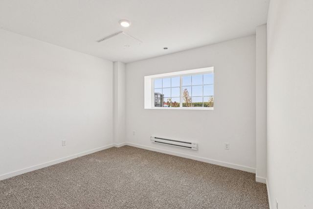 1395 Oakfield Lane, Pingree Grove, IL 60140