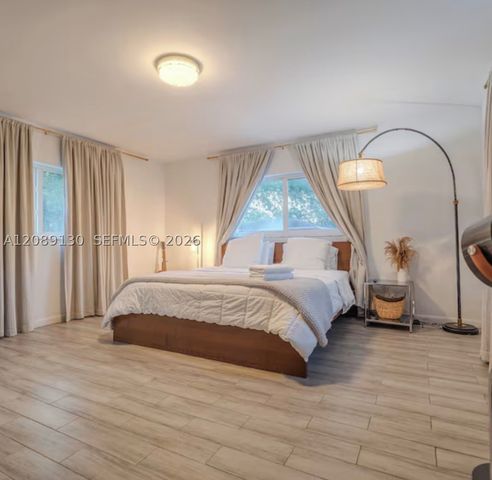 1321 NW 52nd St, Miami, FL 33142