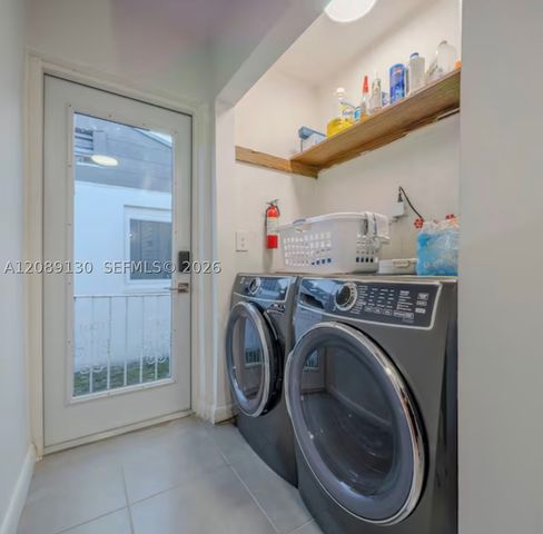 1321 NW 52nd St, Miami, FL 33142