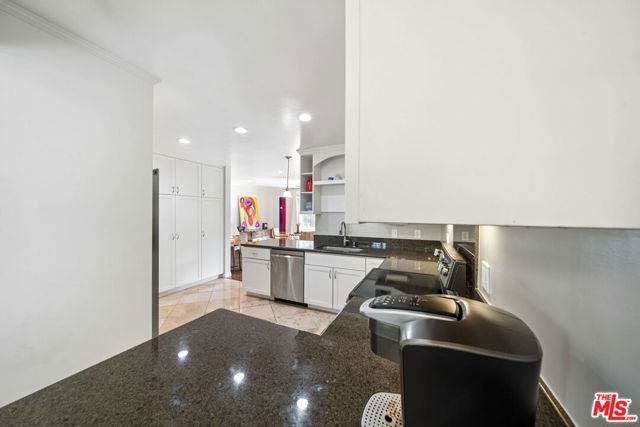 4942 Stern Avenue, Sherman Oaks, CA 91423