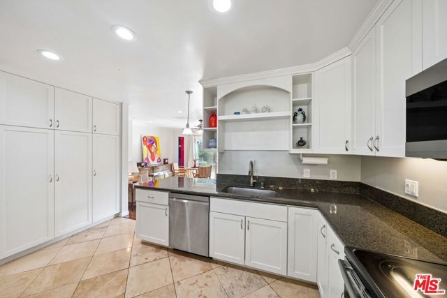 4942 Stern Avenue, Sherman Oaks, CA 91423