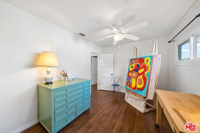 4942 Stern Avenue, Sherman Oaks, CA 91423