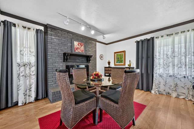 35 E Thomas Road, Blue Ridge, GA 30513