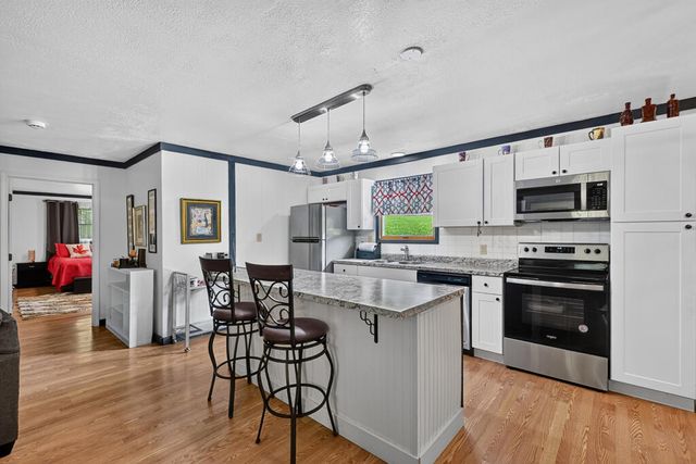 35 E Thomas Road, Blue Ridge, GA 30513