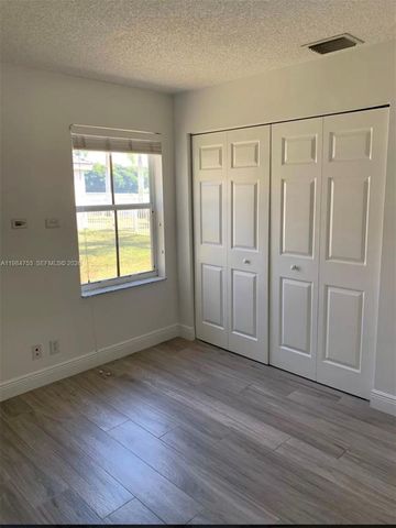 1918 Andromeda Ln 1918, Weston, FL 33327