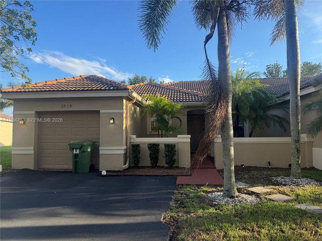 1918 Andromeda Ln 1918, Weston, FL 33327