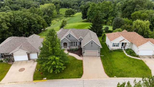 936 Willow Ln, Lisbon, IA 52253