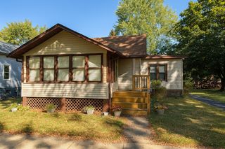 943 Charles Street, Aurora, IL 60506