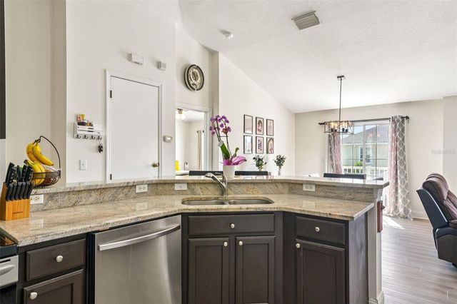 623 52ND AVENUE N, St Petersburg, FL 33703