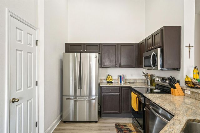 623 52ND AVENUE N, St Petersburg, FL 33703