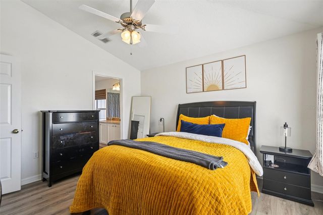 623 52ND AVENUE N, St Petersburg, FL 33703