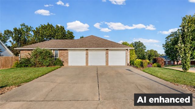 4103 W Seneca Road, Rogers, AR 72758