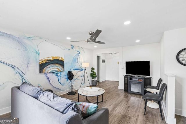 215 Piedmont Avenue NE 1007, Atlanta, GA 30308