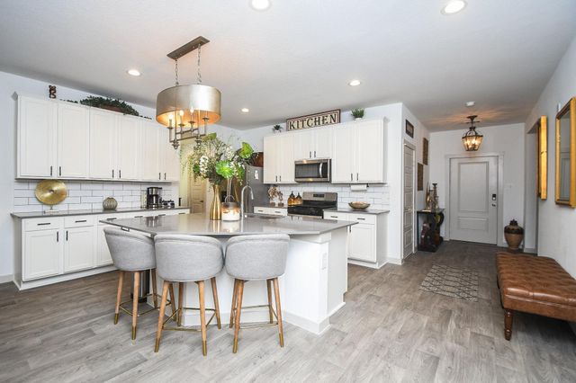 7723 Golden Rubia Lane, Rosharon, TX 77583