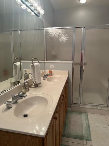 8292 Mulligan Cir Unit A, Port St Lucie, FL 34986