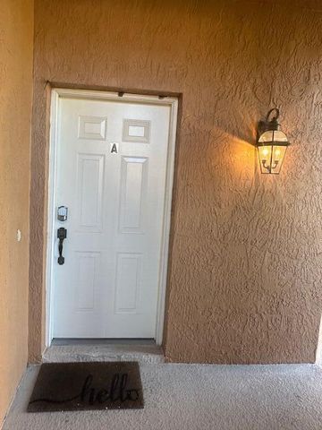 8292 Mulligan Cir Unit A, Port St Lucie, FL 34986