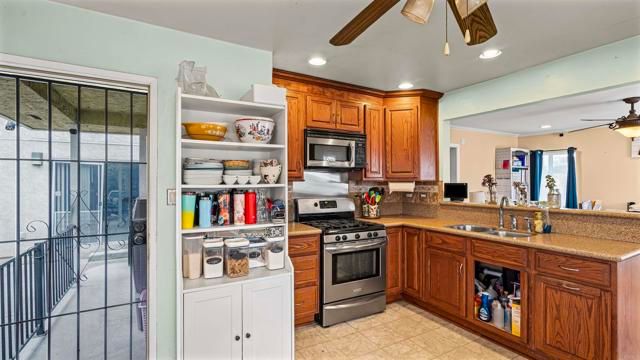 61 Del Mar Avenue, Chula Vista, CA 91910