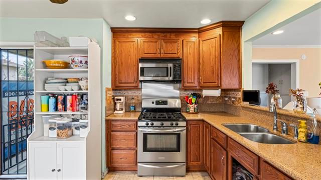 61 Del Mar Avenue, Chula Vista, CA 91910