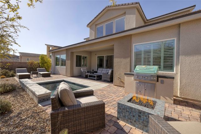 12 Hilltop Crest Street, Henderson, NV 89011