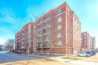 5005 Warren Street W 207, Skokie, IL 60077
