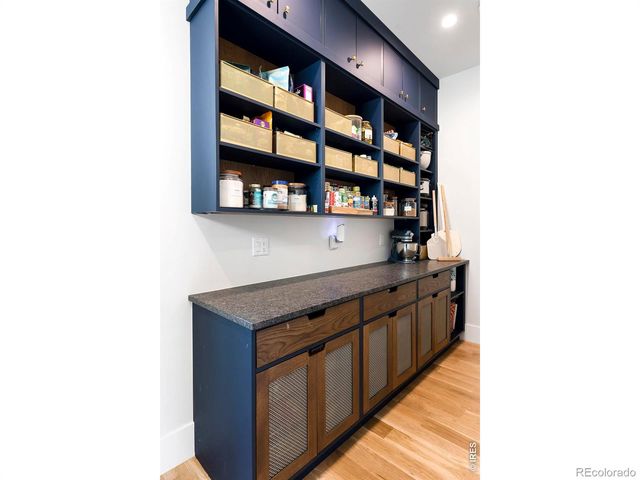 6838 Harvest Road, Boulder, CO 80301