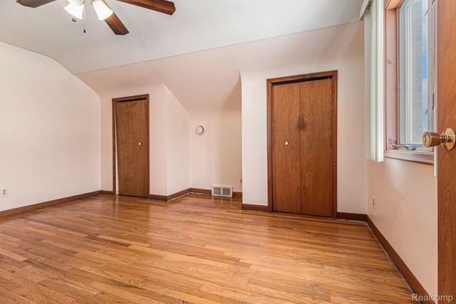 4402 Roosevelt Boulevard, Dearborn Heights, MI 48125