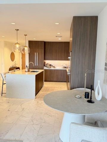 777 3RD AVENUE N 1007, St Petersburg, FL 33701