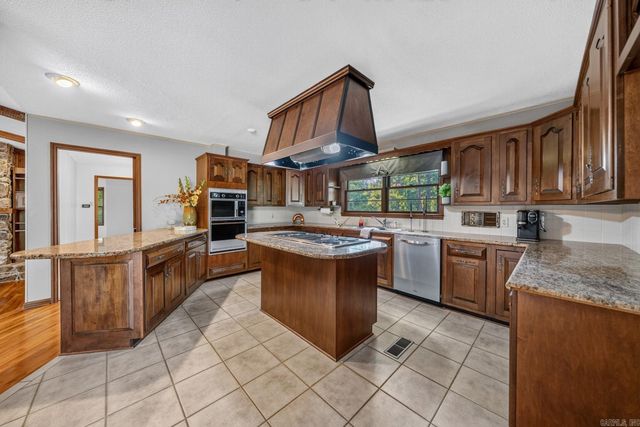 200 Scottwood, Hot Springs, AR 71901