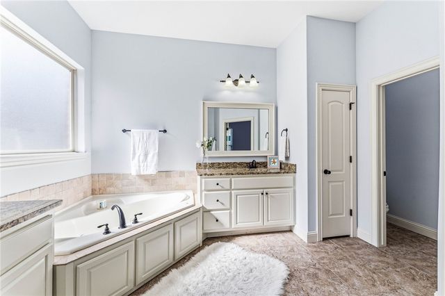 1407 SW Wisteria Avenue, Bentonville, AR 72713