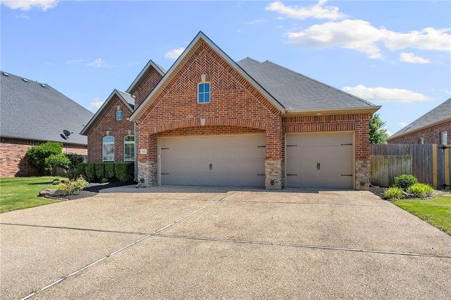 1407 SW Wisteria Avenue, Bentonville, AR 72713