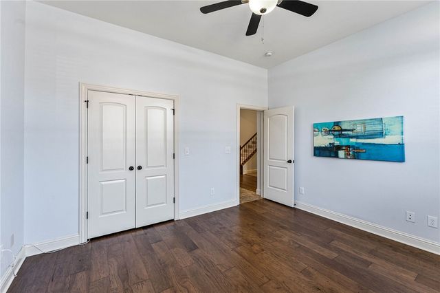 1407 SW Wisteria Avenue, Bentonville, AR 72713