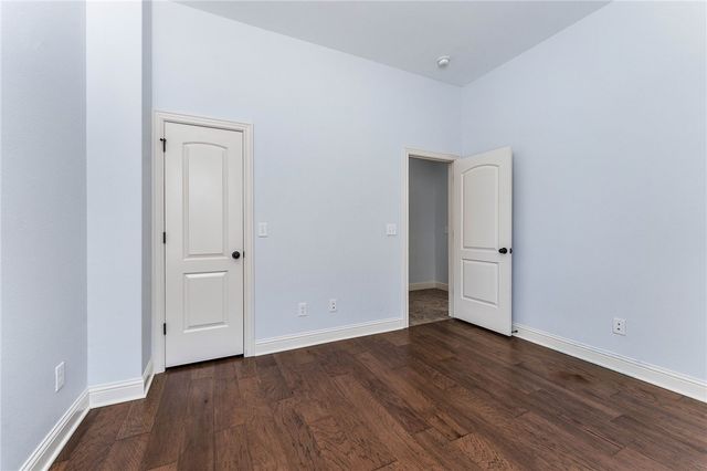 1407 SW Wisteria Avenue, Bentonville, AR 72713