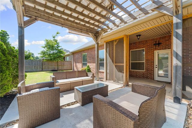 1407 SW Wisteria Avenue, Bentonville, AR 72713