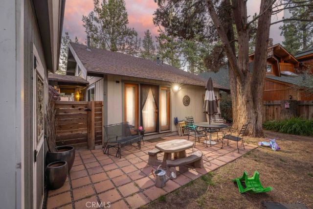 945 Tinker Bell Avenue, Big Bear City, CA 92314