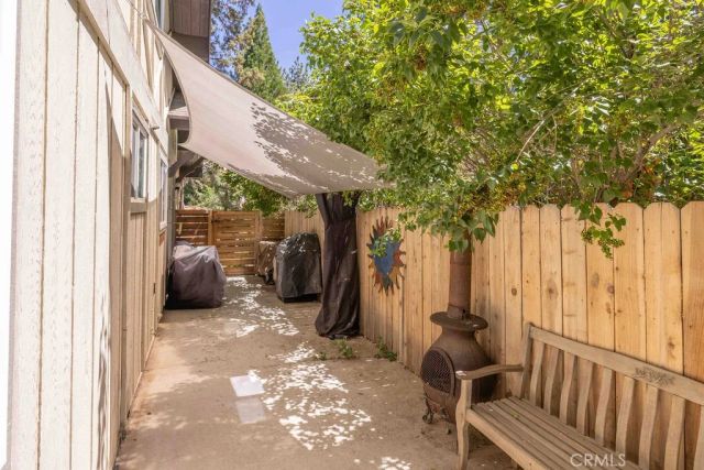 945 Tinker Bell Avenue, Big Bear City, CA 92314