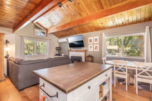 945 Tinker Bell Avenue, Big Bear City, CA 92314