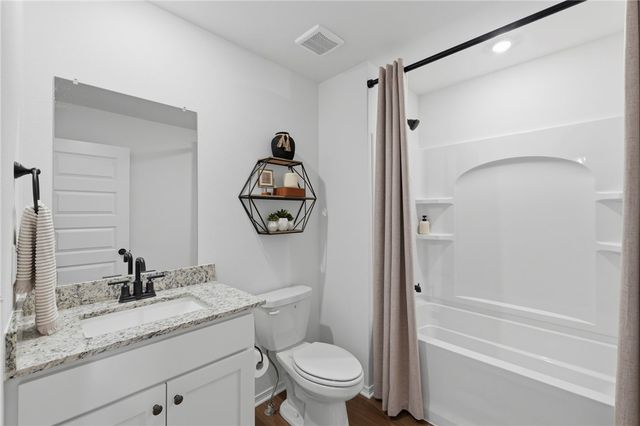 3879 Crescent Springs Avenue, Springdale, AR 72764