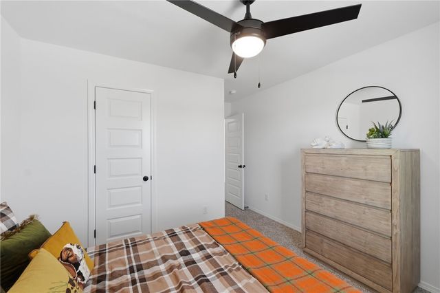3879 Crescent Springs Avenue, Springdale, AR 72764