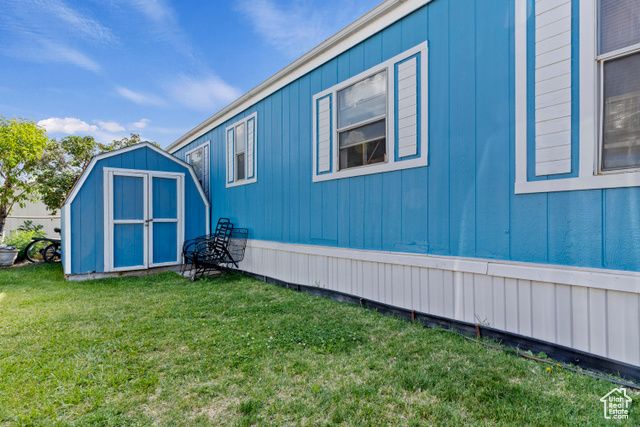 121 W 8835 S, Sandy, UT 84070