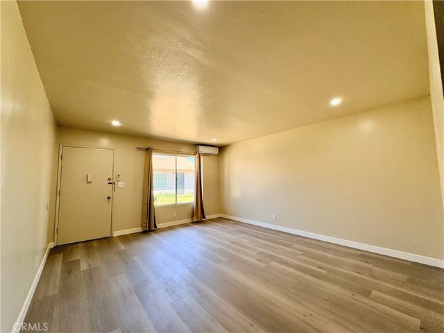 4572 Canoga Street B, Montclair, CA 91763