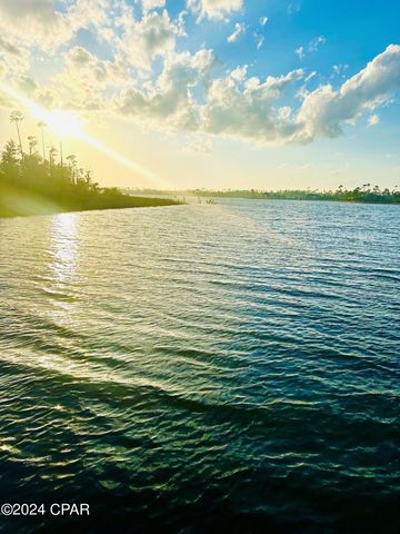 000 Poston Road, Panama City, FL 32404