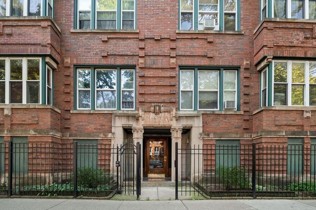1645 W Greenleaf Avenue 3E, Chicago, IL 60626