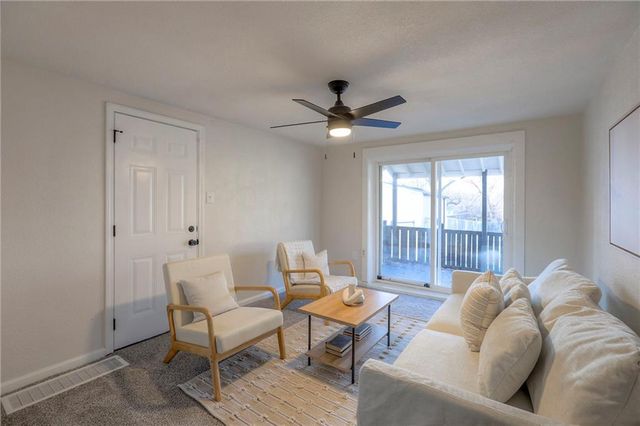 4525 Cleveland Avenue, Kansas City, KS 66104