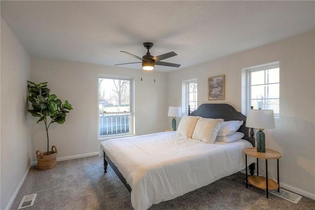 4525 Cleveland Avenue, Kansas City, KS 66104