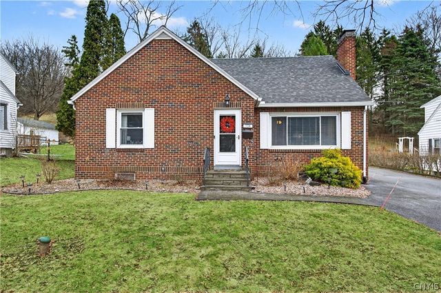 134 Century Drive, Geddes, NY 13209