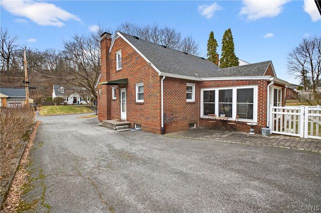 134 Century Drive, Geddes, NY 13209