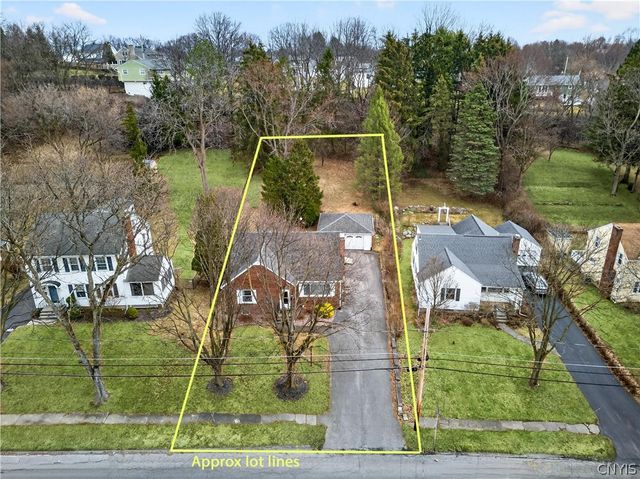 134 Century Drive, Geddes, NY 13209